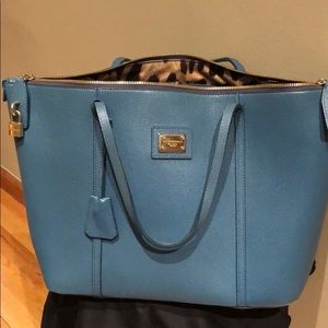 Dolce gabbana tote